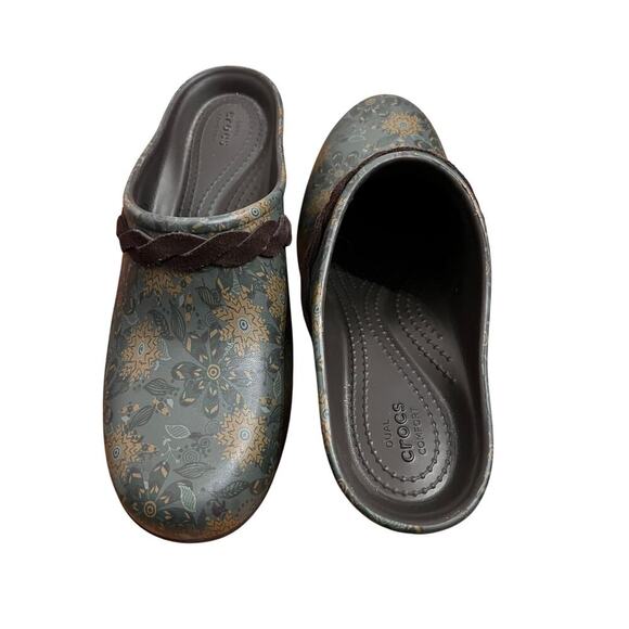 NWOT Crocs Sarah Graphic Floral Braided Suede Trim Clogs Size 9 - Picture 6 of 6